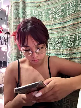 Lolitta24 online show from January 2026 05:05:01 PM