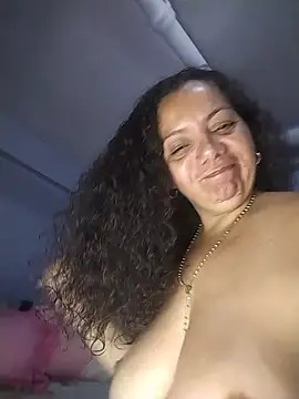 Gorditacarlota online show from June 2026 05:37:01 AM