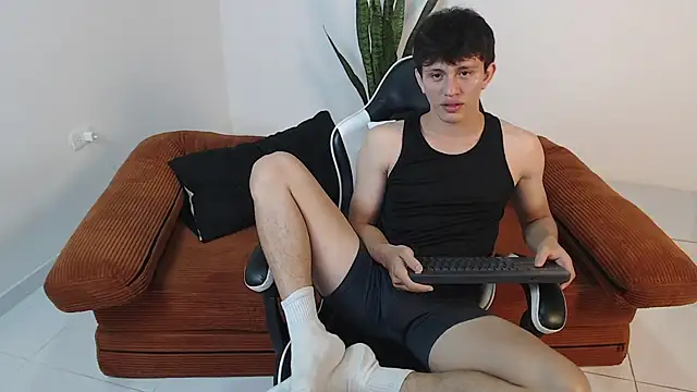 DarrenColleen online show from May 2026 09:16:02 PM