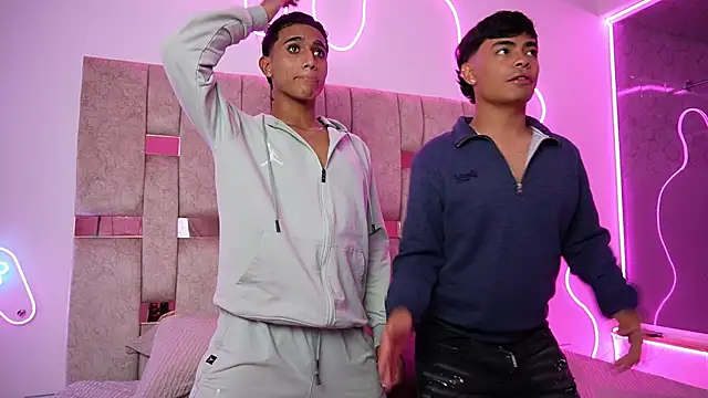 LiamJaxon online show from January 2026 03:43:01 AM