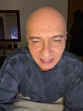 Snapshot of dogfrota chatting on June 2026 04:28:01 AM dogfrota online show from June 2026 04:28:01 AM