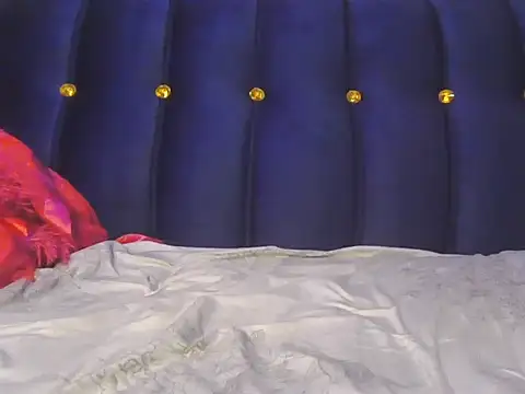 kiss-my-boobs online show from March 2026 12:22:01 AM