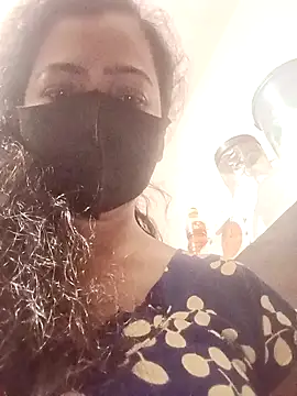 sexyqueen558 online show from March 2026 05:24:02 PM