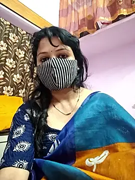 Priyaji7575 online show from January 2026 07:45:02 AM