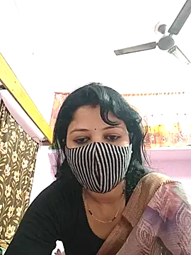 Priyaji7575 online show from January 2026 06:28:01 AM