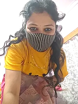 Priyaji7575 online show from February 2026 11:32:02 AM