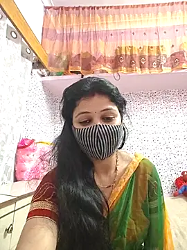 Priyaji7575 online show from February 2026 12:02:01 PM