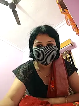 Priyaji7575 online show from February 2026 06:51:01 AM