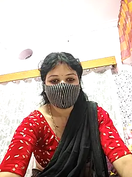 Priyaji7575 online show from March 2026 11:10:01 AM