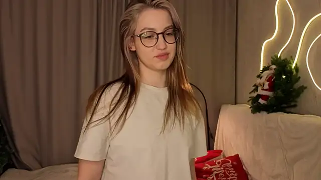 NicolaHulse online show from January 2026 04:52:01 AM