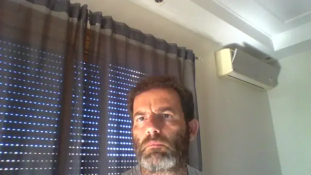 Snapshot of _grj1 chatting on July 2026 08:33:02 AM grj1 online show from July 2026 08:33:02 AM