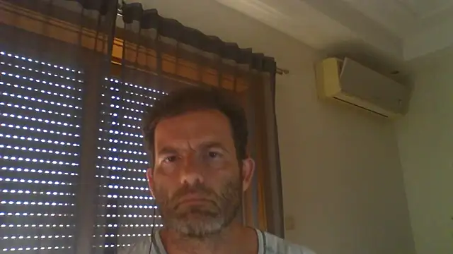 Snapshot of _grj1 chatting on June 2026 04:23:01 PM grj1 online show from June 2026 04:23:01 PM
