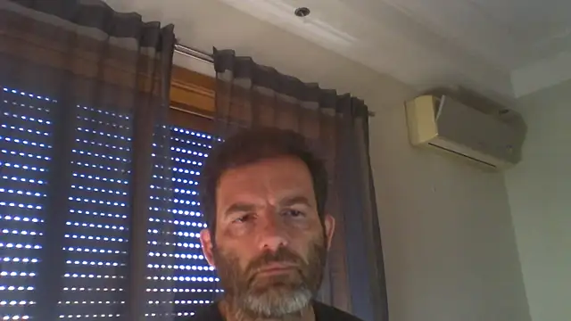 Snapshot of _grj1 chatting on July 2026 08:04:01 AM grj1 online show from July 2026 08:04:01 AM