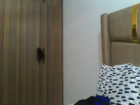 kunhlula16 online show from February 2026 07:37:02 AM