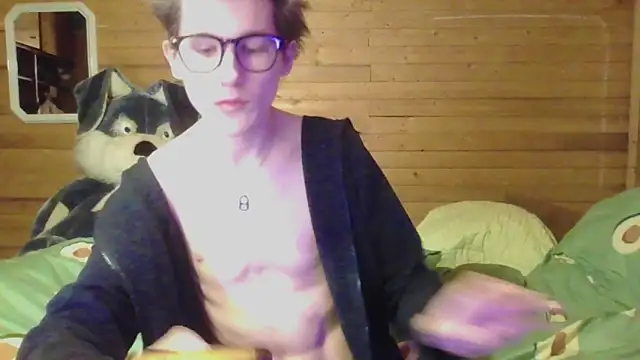 Snapshot of Sasha_bb21 chatting on February 2026 03:47:01 AM Sasha bb21 online show from February 2026 03:47:01 AM