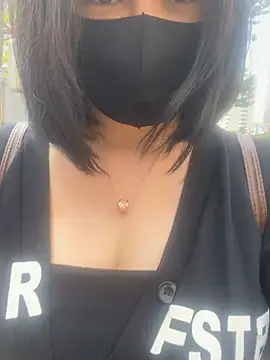 Mia-zhan online show from February 2026 04:53:01 AM