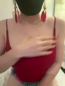 Mia-zhan online show from May 2026 07:00:01 AM