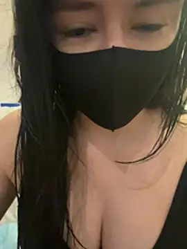 Mia-zhan online show from April 2026 08:34:01 PM