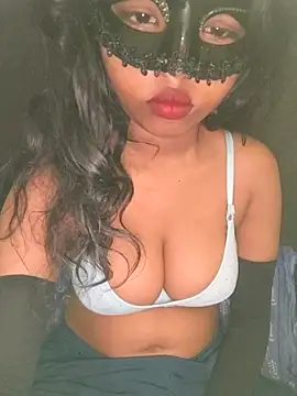 Snapshot of Riya_Atom_Bomb chatting on February 2026 01:11:02 PM Riya Atom Bomb online show from February 2026 01:11:02 PM