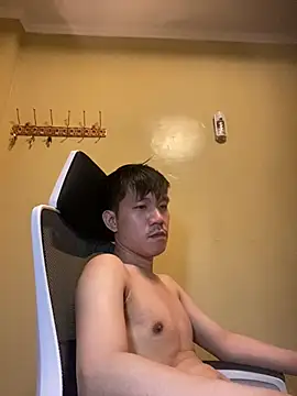 Snapshot of asian_guy67 chatting on June 2026 06:02:02 PM asian guy67 online show from June 2026 06:02:02 PM