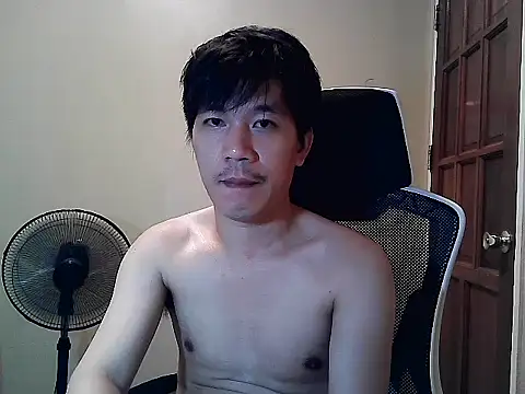 Snapshot of asian_guy67 chatting on July 2026 03:00:01 PM asian guy67 online show from July 2026 03:00:01 PM