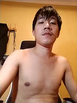 Snapshot of asian_guy67 chatting on May 2026 03:01:02 PM asian guy67 online show from May 2026 03:01:02 PM