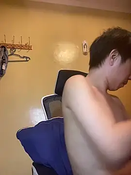 Snapshot of asian_guy67 chatting on May 2026 01:21:01 PM asian guy67 online show from May 2026 01:21:01 PM
