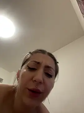 dalia0710 online show from February 2026 01:28:01 AM