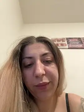 dalia0710 online show from March 2026 09:18:02 PM