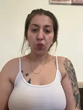 dalia0710 online show from March 2026 12:40:01 PM