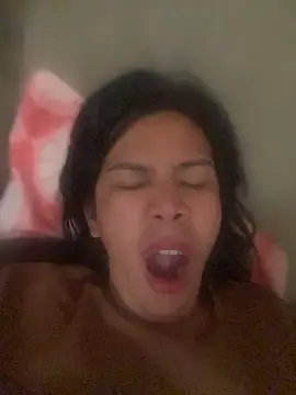 BriannaCruz24 online show from May 2026 01:03:01 AM