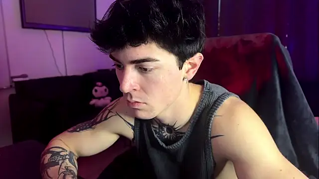 LiamFoster online show from January 2026 01:47:02 PM