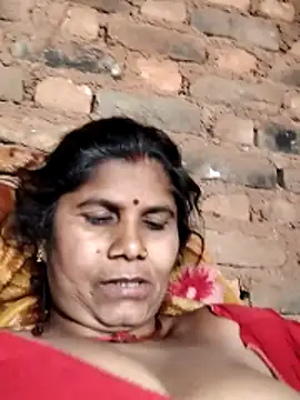 Hot di97 online show from April 2026 02:55:01 PM