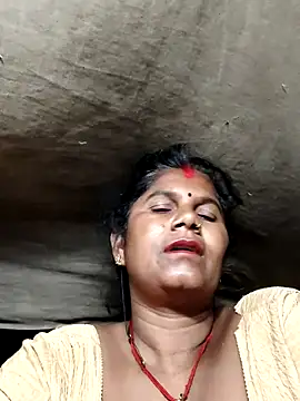 Hot di97 online show from July 2026 10:18:01 PM
