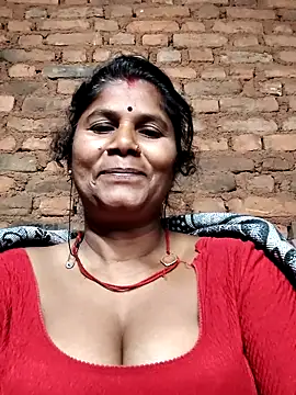 Hot di97 online show from March 2026 12:40:01 AM