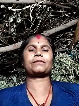 Hot di97 online show from June 2026 02:44:02 PM
