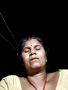 Hot di97 online show from June 2026 07:58:01 PM