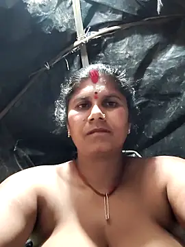 Snapshot of Hot_di97 chatting on February 2026 08:34:01 AM Hot di97 online show from February 2026 08:34:01 AM