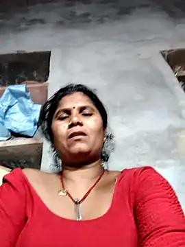 Hot di97 online show from May 2026 07:55:02 AM