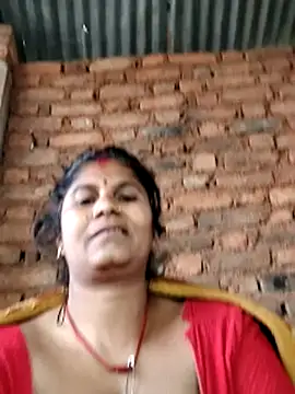 Hot di97 online show from March 2026 01:58:01 AM