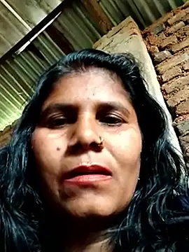 Snapshot of Hot_di97 chatting on February 2026 08:11:02 AM Hot di97 online show from February 2026 08:11:02 AM