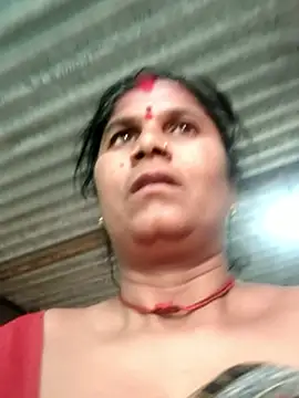 Hot di97 online show from March 2026 12:51:02 PM