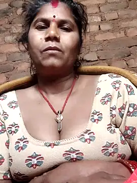 Hot di97 online show from March 2026 10:25:02 PM