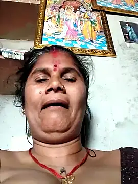 Hot di97 online show from March 2026 09:00:01 AM