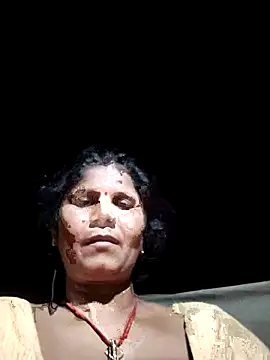 Hot di97 online show from May 2026 03:23:02 PM