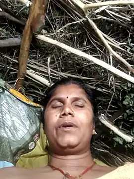 Hot di97 online show from May 2026 11:15:01 PM