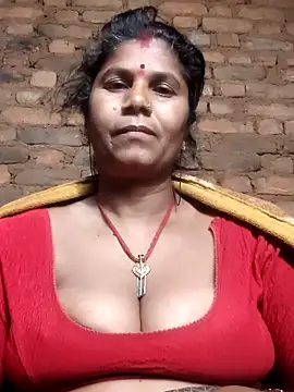 Hot di97 online show from March 2026 08:36:01 PM