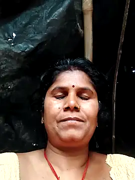 Hot di97 online show from May 2026 01:20:01 AM