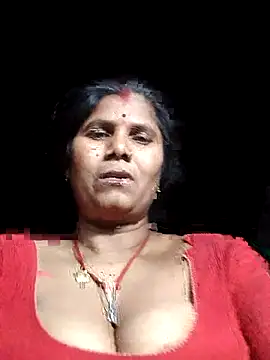 Hot di97 online show from May 2026 03:06:02 PM