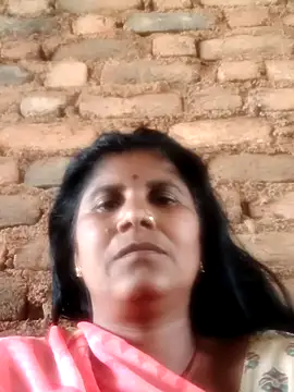 Hot di97 online show from March 2026 09:02:02 AM